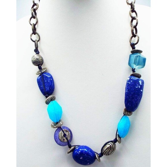 Chico's Faux Lapis Resin Turquoise Antiqued Chain Necklace 27.5" - Picture 4 of 5